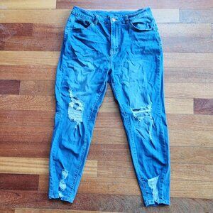 SHEIN Curve Ripped Jeans Size 1XL